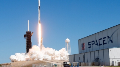 SpaceX eyes $500mln investment in Vietnam