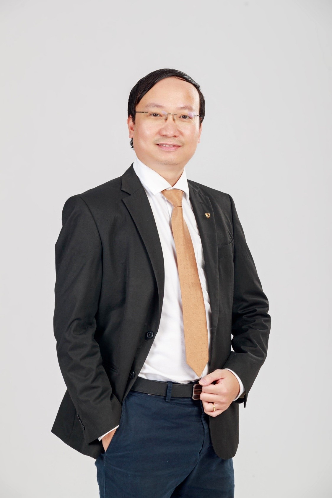 Trần Minh Ho&agrave;ng - Gi&aacute;m đốc Trung t&acirc;m Nghi&ecirc;n cứu v&agrave; Ph&acirc;n t&iacute;ch - C&ocirc;ng ty VCBS.