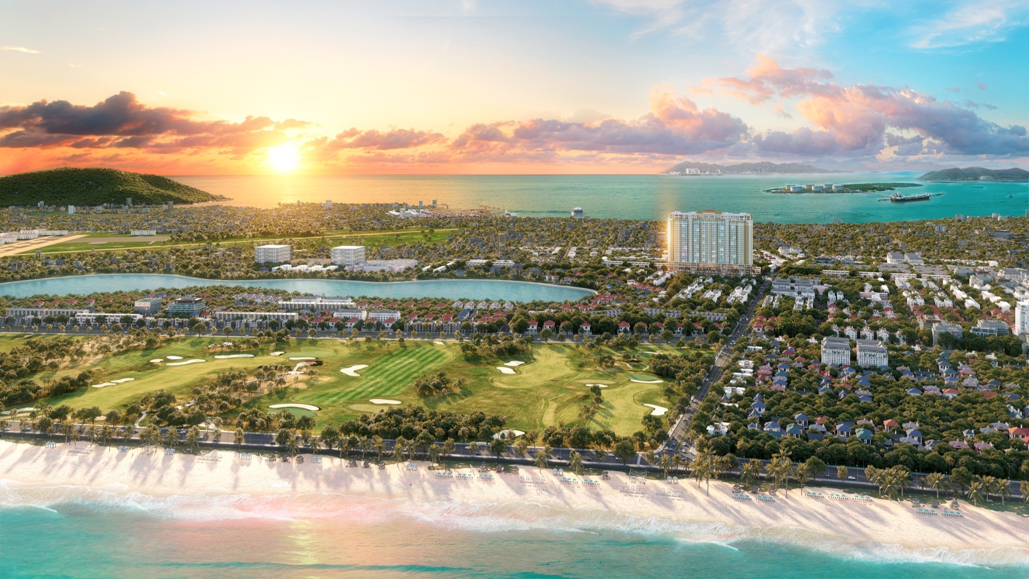 Vung Tau Centre Point được bao bọc bởi n&uacute;i - biển - hồ v&agrave; s&acirc;n golf.