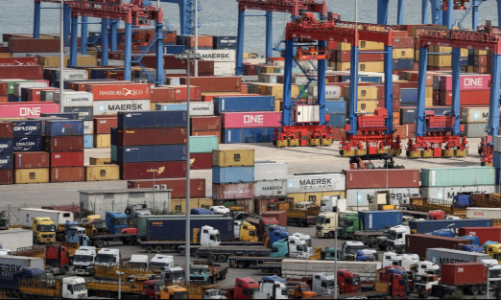 Thương mại toàn cầu giảm mạnh nhất từ đại dịch Covid-19