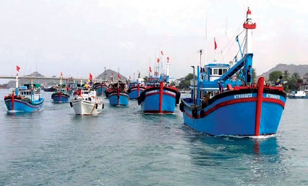 Ngành hải sản đang nỗ lực để gỡ "thẻ vàng".