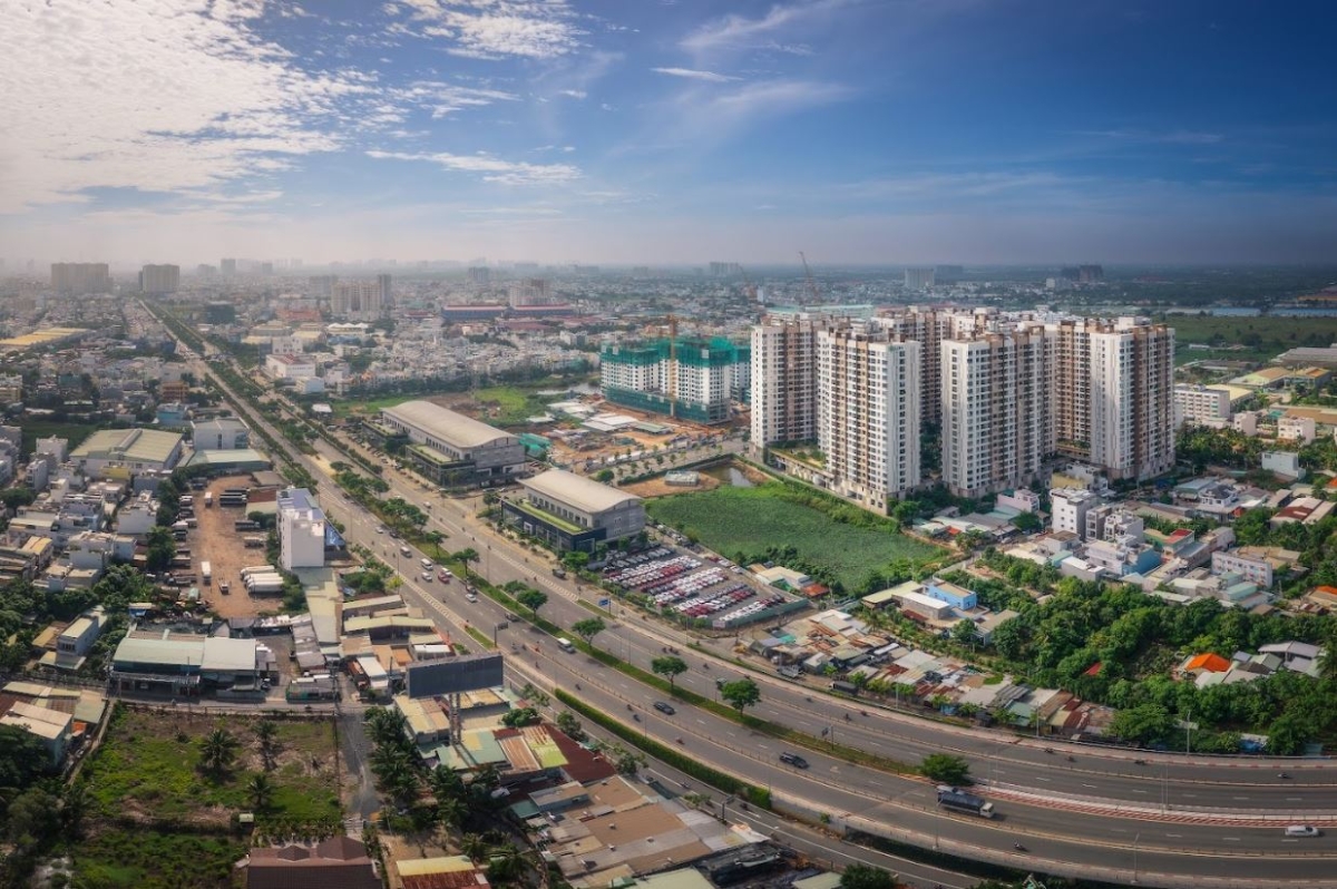Akari City sở hữu vị trí kết nối đa chiều từ trục đại lộ huyết mạch Võ Văn Kiệt.