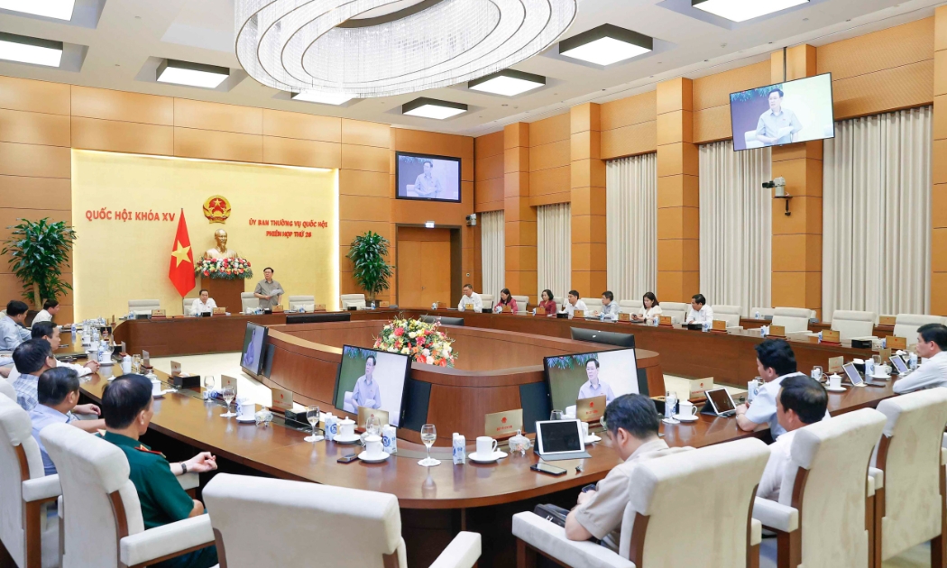 Ủy ban Thường vụ Quốc hội bế mạc phiên họp thứ 26. Ảnh: Quốc hội