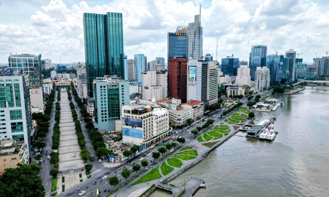 TP.HCM đang thực hiện tốt mục tiêu ngăn chặn đà suy giảm kinh tế - Ảnh minh họa