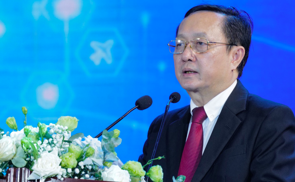 Bộ trưởng Bộ Khoa học và Công nghệ Huỳnh Thành Đạt.