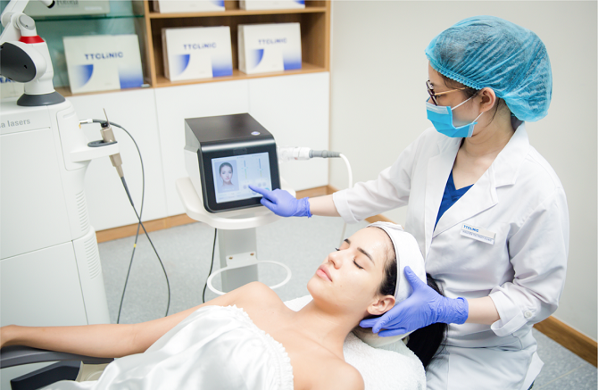 Phòng khám chuyên khoa Da liễu TTClinic bị tước giấy phép hoạt động khám bệnh, chữa bệnh. Ảnh - Sở Y tế Hà Nội.