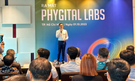Ông Huy Nguyễn, đồng sáng lập startup Phygital Labs chia sẻ ý tưởng thành lập Phygital Labs.