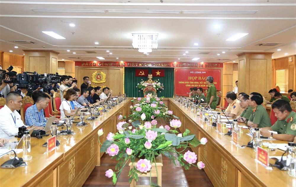 Bộ Công an tổ chức họp báo ngày 2/10. 