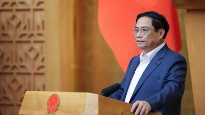 PM calls for boost to public investment and FDI attraction