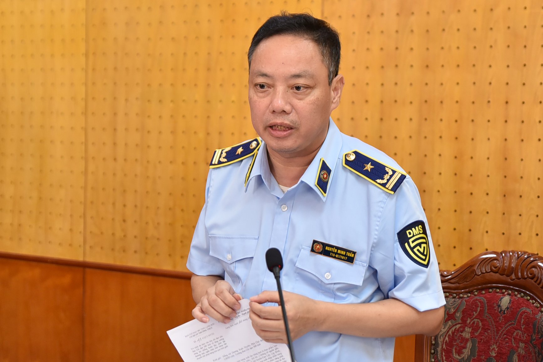 Ông Nguyễn Minh Tuấn, Phó Cục trưởng Cục Quản lý thị trường Lạng Sơn