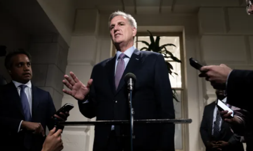 Lần đầu tiên trong lịch sử: Chủ tịch Hạ viện Mỹ mất chức sau một cuộc bỏ phiếu bất tín nhiệm