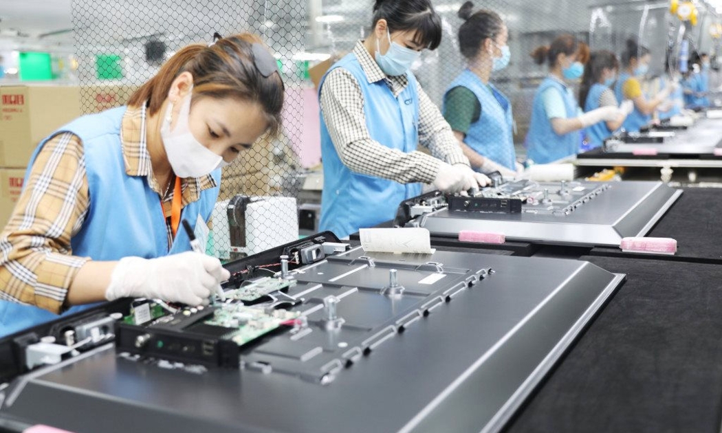 Quốc hội và Chính phủ đang gấp rút bàn bạc nhằm đưa ra nhóm chính sách mới hỗ trợ đầu tư công nghệ cao
