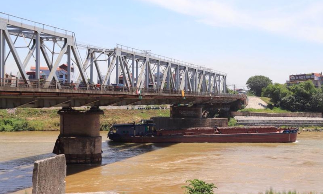 Việc phân kỳ đầu tư thành hai giai đoạn dẫn đến một số hộ dân sẽ phải giải phóng mặt bằng 2-3 lần, khó nhận được sự đồng thuận.