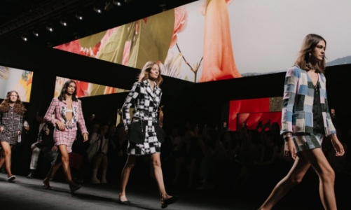 Chanel và Louis Vuitton: Những bộ sưu tập đậm chất Pháp