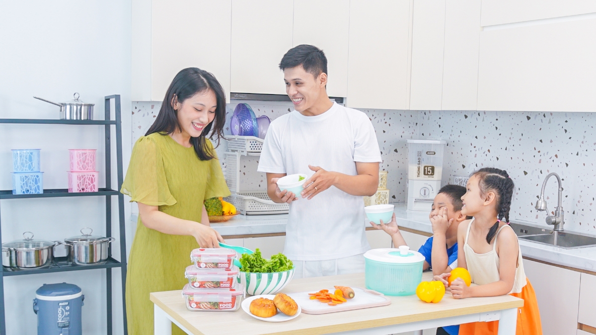 Sản phẩm Nhựa Duy T&acirc;n hiện diện trong nhiều gia đ&igrave;nh Việt trong suốt 36 năm.