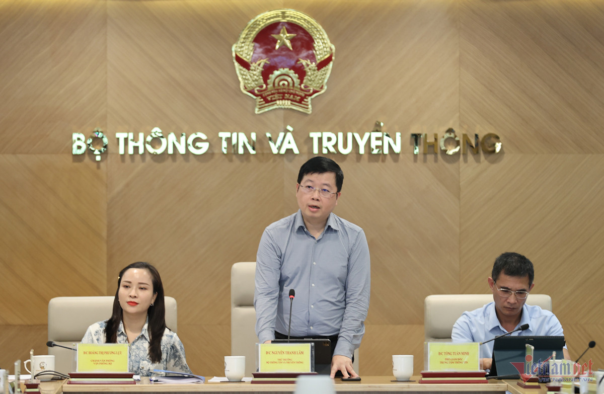 Thứ trưởng Nguyễn Thanh Lâm: 
