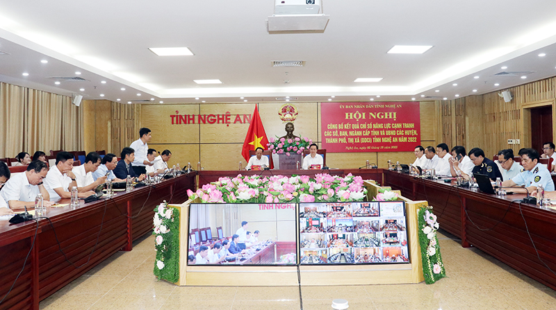 Quang cảnh hội nghị công bố