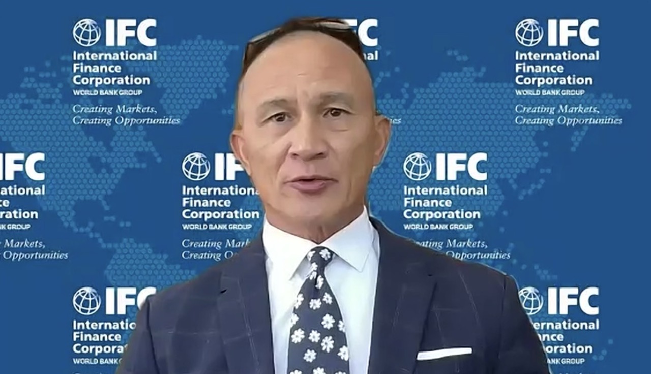 &Ocirc;ng Darryl Dong - Kinh tế trưởng IFC tại Việt Nam: