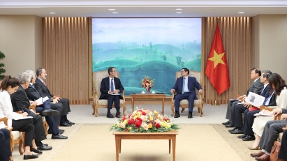 PM suggests measures to boost Vietnam - Italy economic ties