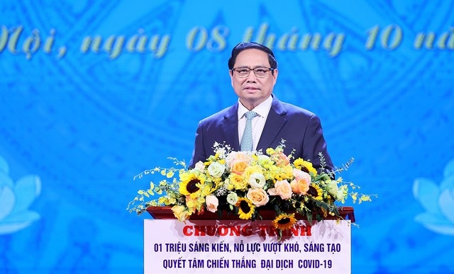 Thủ tướng Chính phủ, Chủ tịch Hội đồng Thi đua - Khen thưởng Trung ương Phạm Minh Chính phát biểu tại Hội nghị tổng kết Chương trình "1 triệu sáng kiến - nỗ lực vượt khó, sáng tạo, quyết tâm chiến thắng đại dịch COVID-19". Ảnh VGP