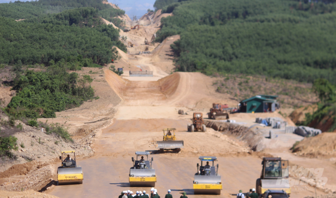 Cao tốc Cam Lộ - Lao Bảo được đánh giá rất cần thiết để phát triển Quảng Trị (ảnh minh họa)