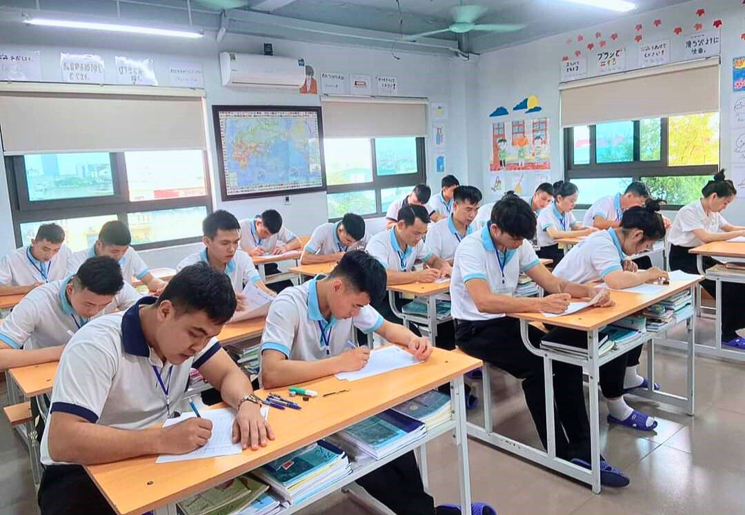 Các thực tập sinh được đào tạo trước khi sang Nhật Bản làm việc