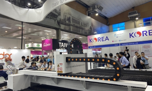 Doanh nghiệp cơ khí, chế tạo quốc tế  