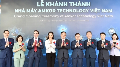 Amkor opens semiconductor plant in Bac Ninh
