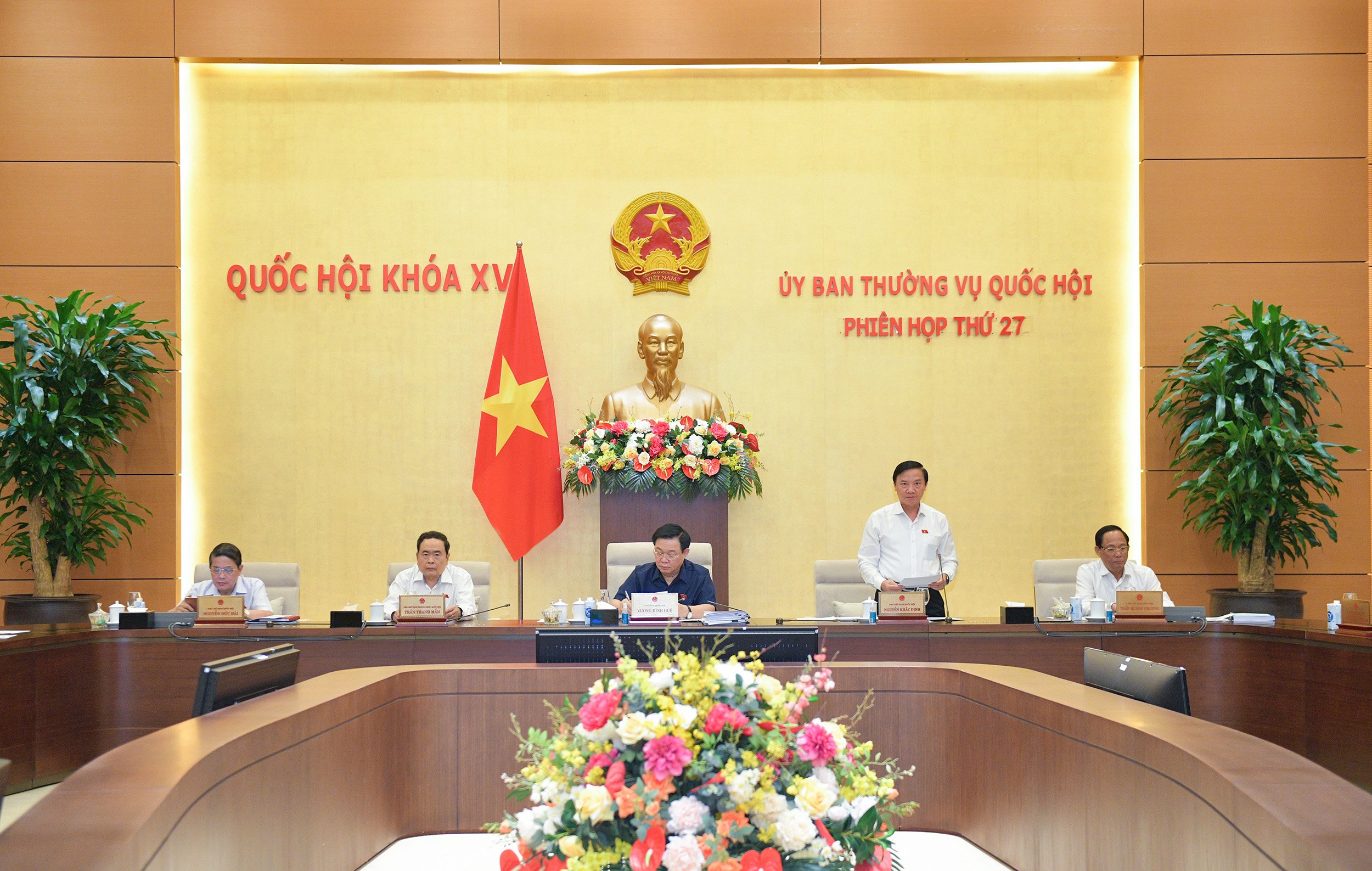 Uỷ ban Thường vụ Quốc hội xem xét báo cáo của Chính phủ về công tác tiếp công dân, giải quyết khiếu nại, tố cáo năm 2023.