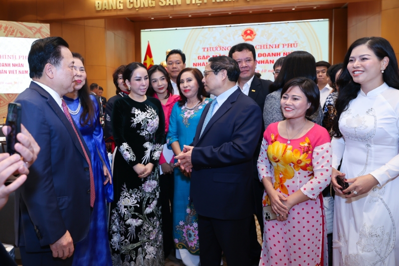 PM commits continuous support for entrepreneurs