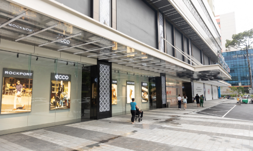 Mặt bằng bán lẻ TP.HCM hưởng lợi từ nguồn cung khan hiếm