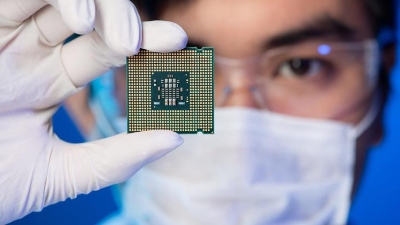 FPT to train 10,000-strong workforce each year for microchip sector by 2030