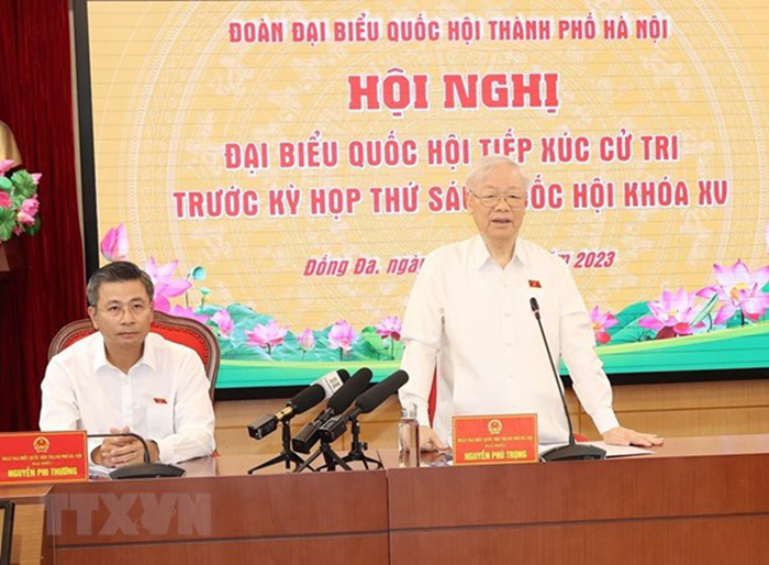 Tổng Bí thư Nguyễn Phú Trọng phát biểu với cử tri quận Đống Đa, quận Ba Đình và quận Hai Bà Trưng. Ảnh: TTXVN