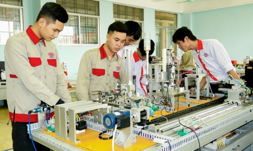 Nguồn nhân lực cho công nghiệp hỗ trợ chưa theo kịp yêu cầu 