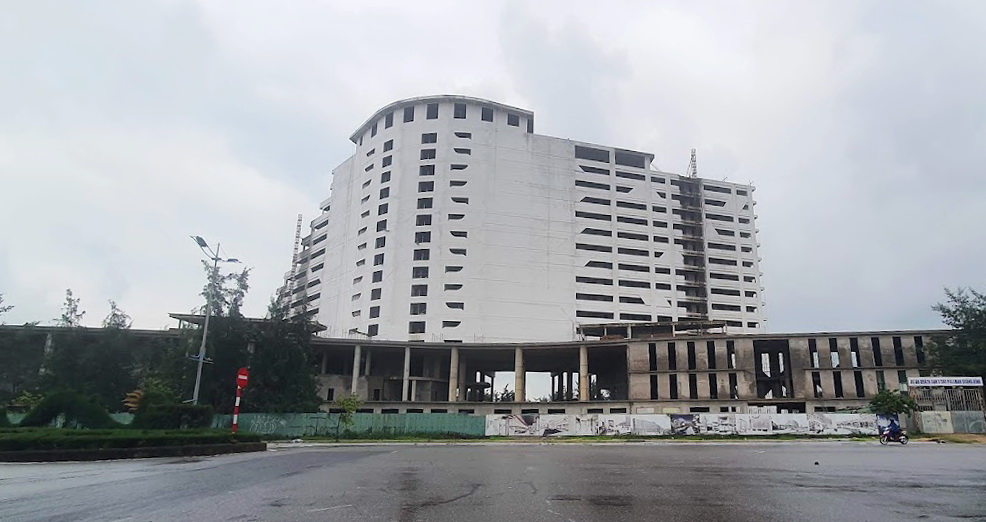 Cục Thuế tỉnh Quảng Bình có quyết định cưỡng chế thuế với số tiền 2 tỷ đồng đối với Công ty cổ phần Du lịch Hà Nội - Quảng Bình, chủ đầu tư dự án Pullman Quảng Bình