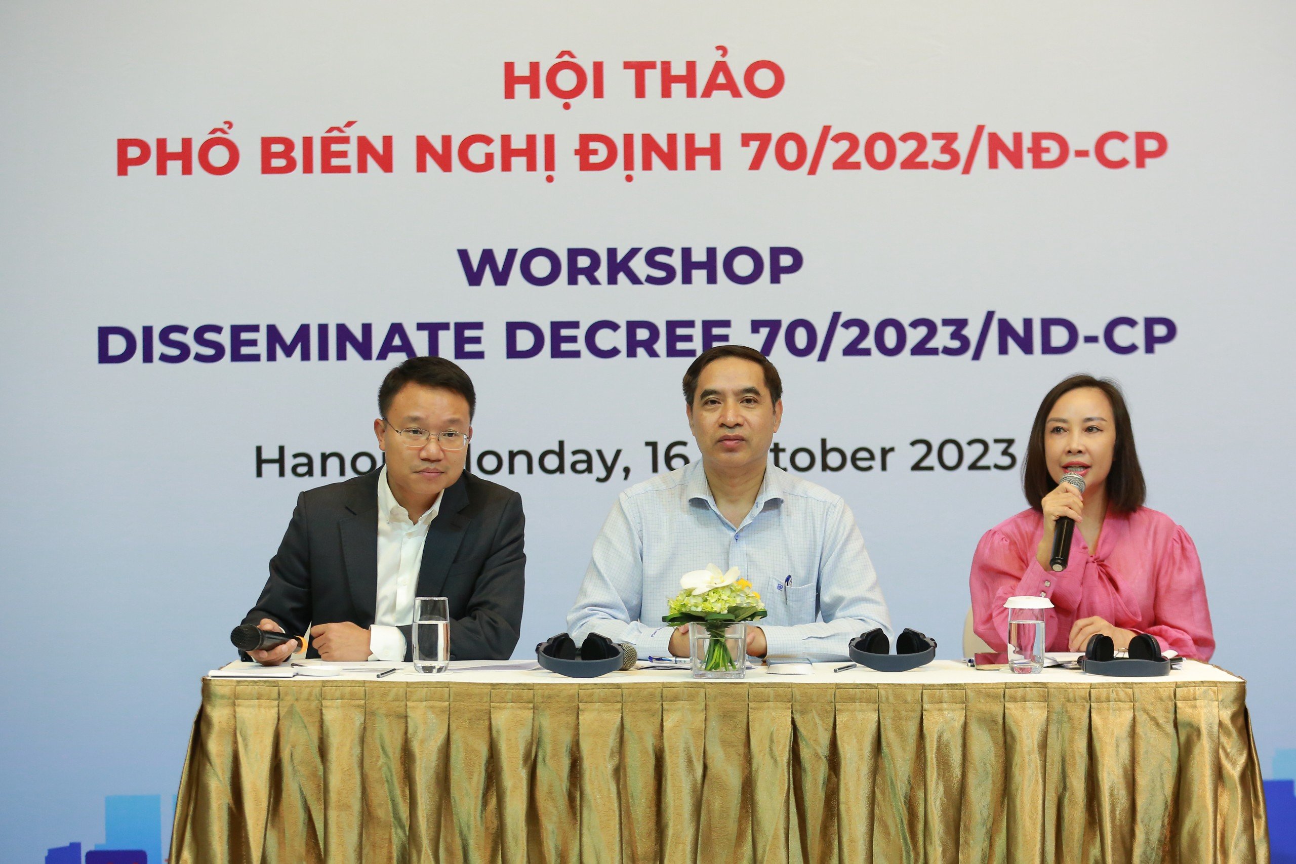 Các chuyên gia giải đáp thắc mắc của các doanh nghiệp.