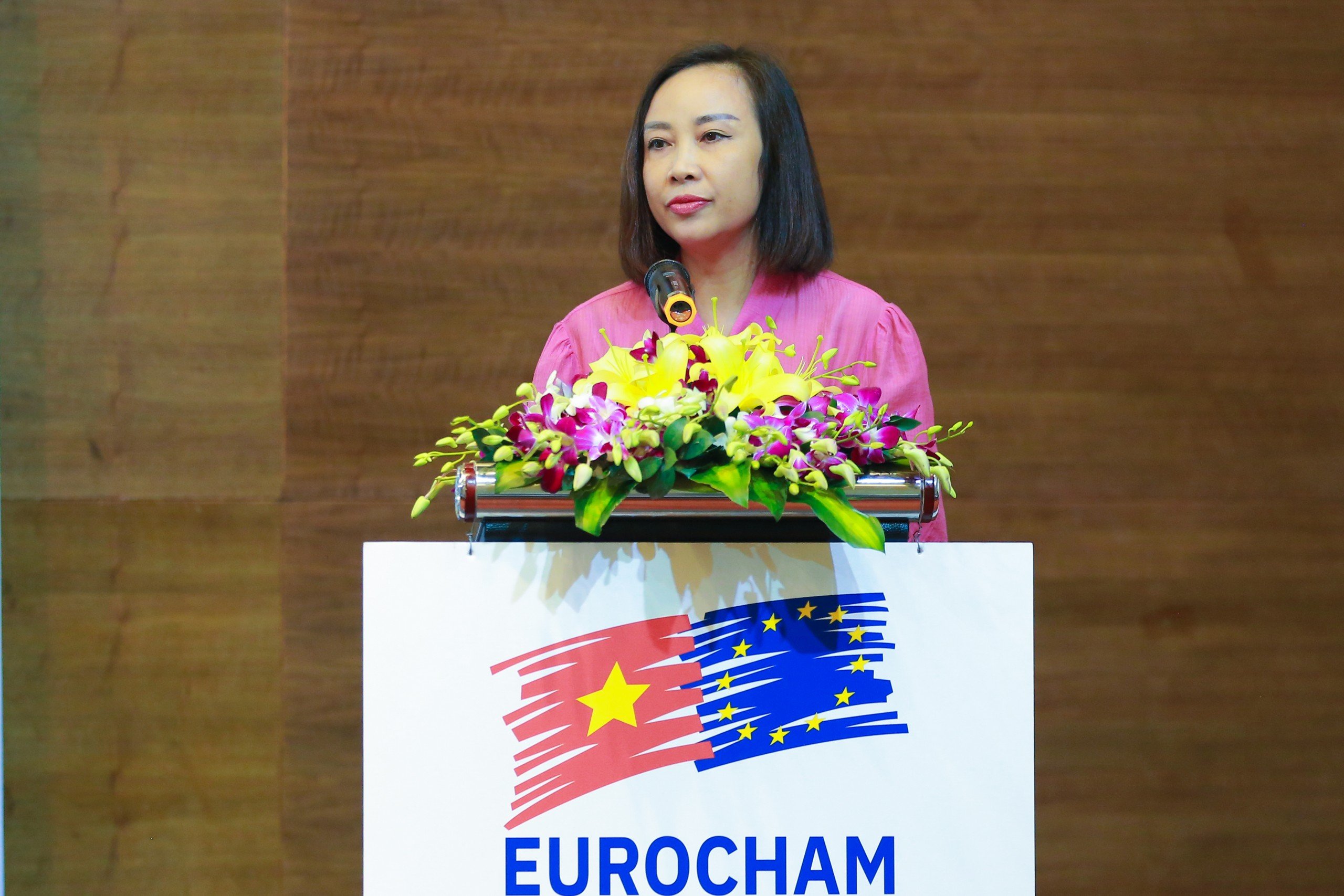 Phó Cục trưởng Cục Việc làm Nguyễn Thị Quyên thông tin về những điểm mới của Nghị định 70.