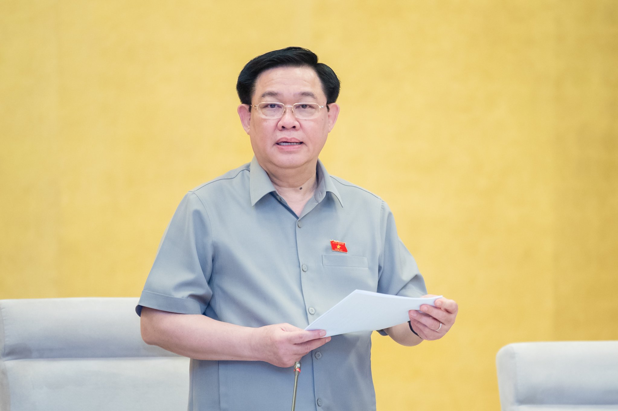 Chủ tịch Quốc hội Vương Đ&igrave;nh Huệ ph&aacute;t biểu kết luận phi&ecirc;n họp. Ảnh: Quốc hội