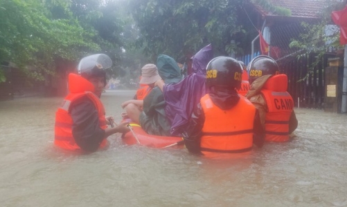 Các tỉnh miền Trung tiếp tục 