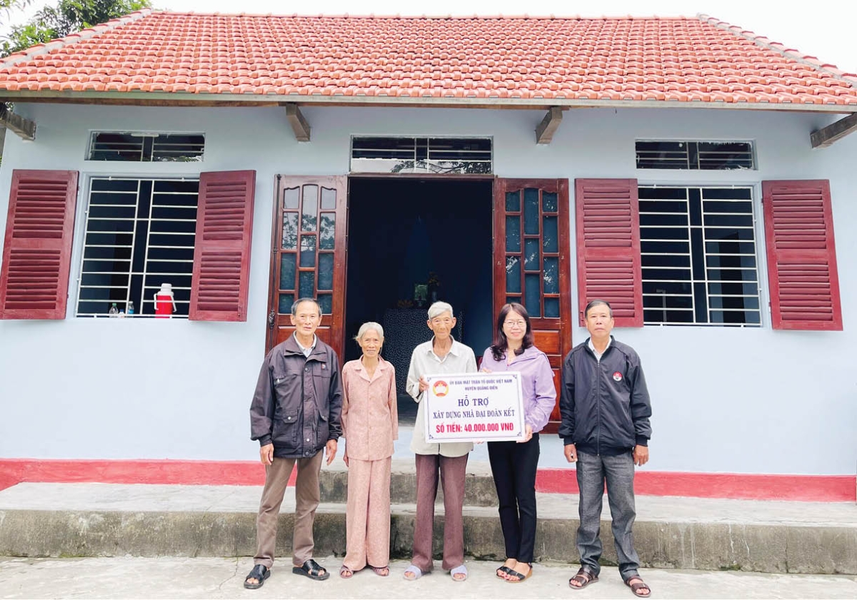 Từ nguồn kinh ph&iacute; do Ủy ban MTTQ huyện Quảng Điền, tỉnh Thừa Thi&ecirc;n Huế vận động đ&oacute;ng g&oacute;p ủng hộ &ldquo;Quỹ V&igrave; người ngh&egrave;o