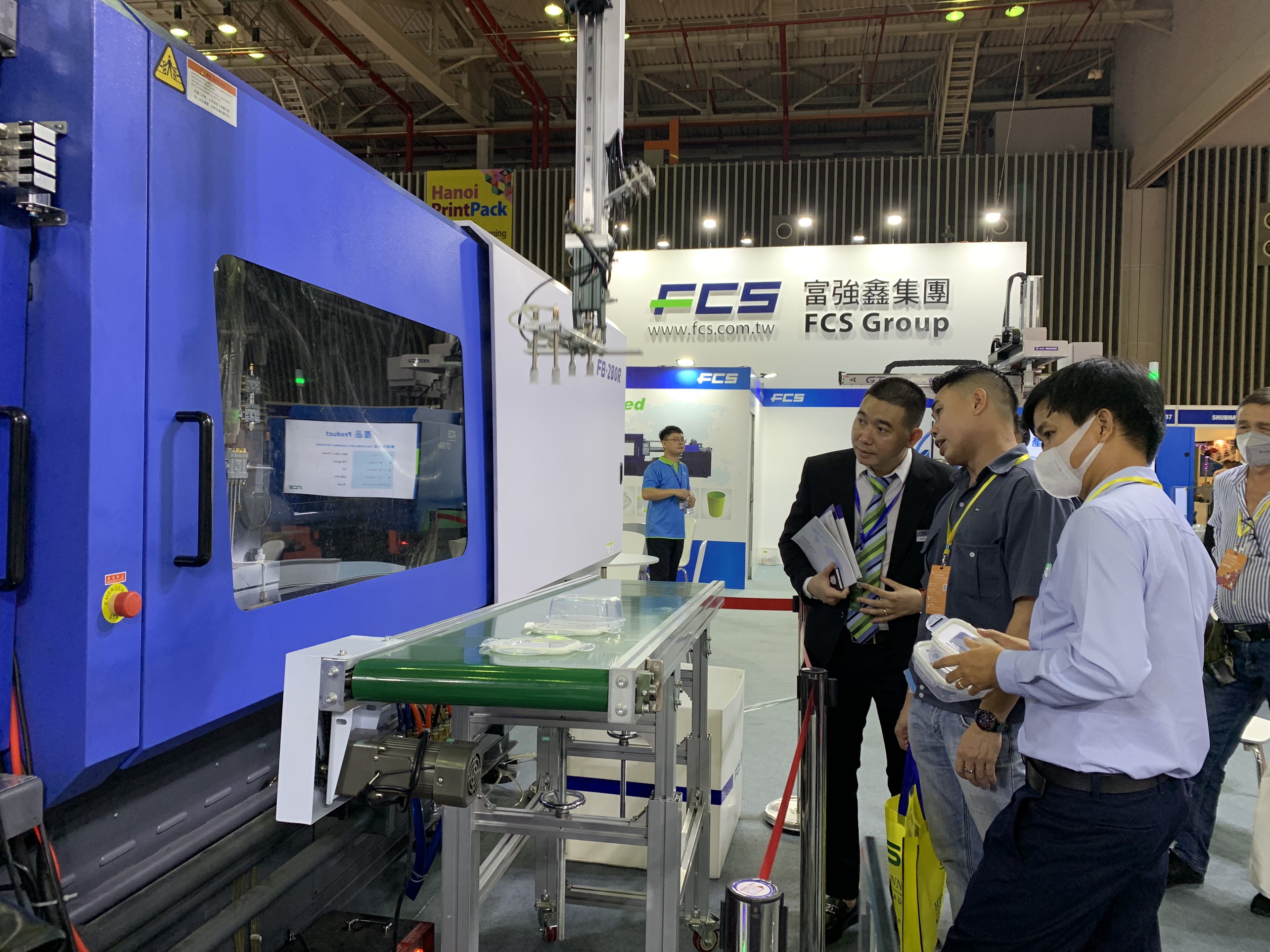 VietnamPlas 2023 thu h&uacute;t&nbsp;625 đơn vị tham gia với hơn 1.100 gian h&agrave;ng tham gia đến từ 16 quốc gia v&agrave; v&ugrave;ng l&atilde;nh thổ.