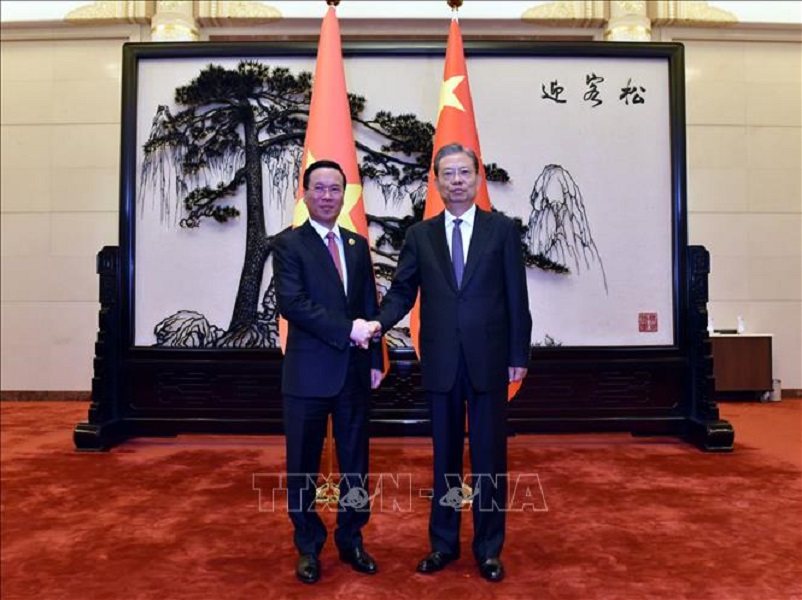 Chủ tịch nước Võ Văn Thưởng hội kiến Ủy viên trưởng Nhân đại toàn quốc Trung Quốc Triệu Lạc Tế. Ảnh: TTXVN.