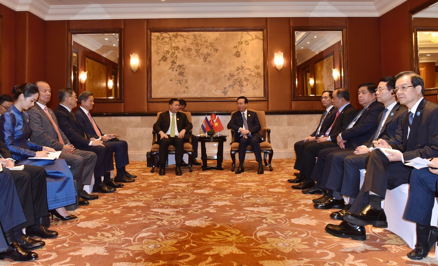 Chủ tịch nước V&otilde; Văn Thưởng v&agrave; Thủ tướng Campuchia Hun Manet b&agrave;y tỏ vui mừng trước sự ph&aacute;t triển s&acirc;u rộng của mối quan hệ giữa Việt Nam v&agrave; Campuchia.