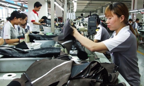 Tạo hành lang pháp lý thuận lợi để phát huy vai trò của các hiệp hội doanh nghiệp