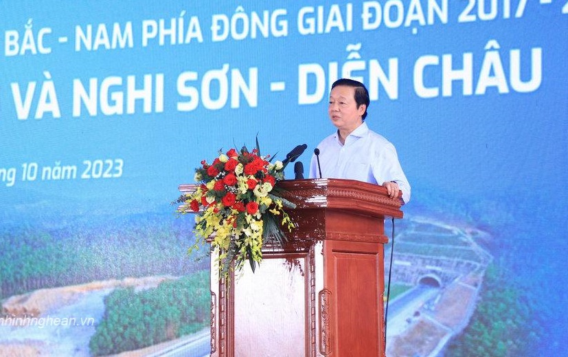 Phó Thủ tướng Trần Hồng Hà phát biểu tại lễ khánh thành.