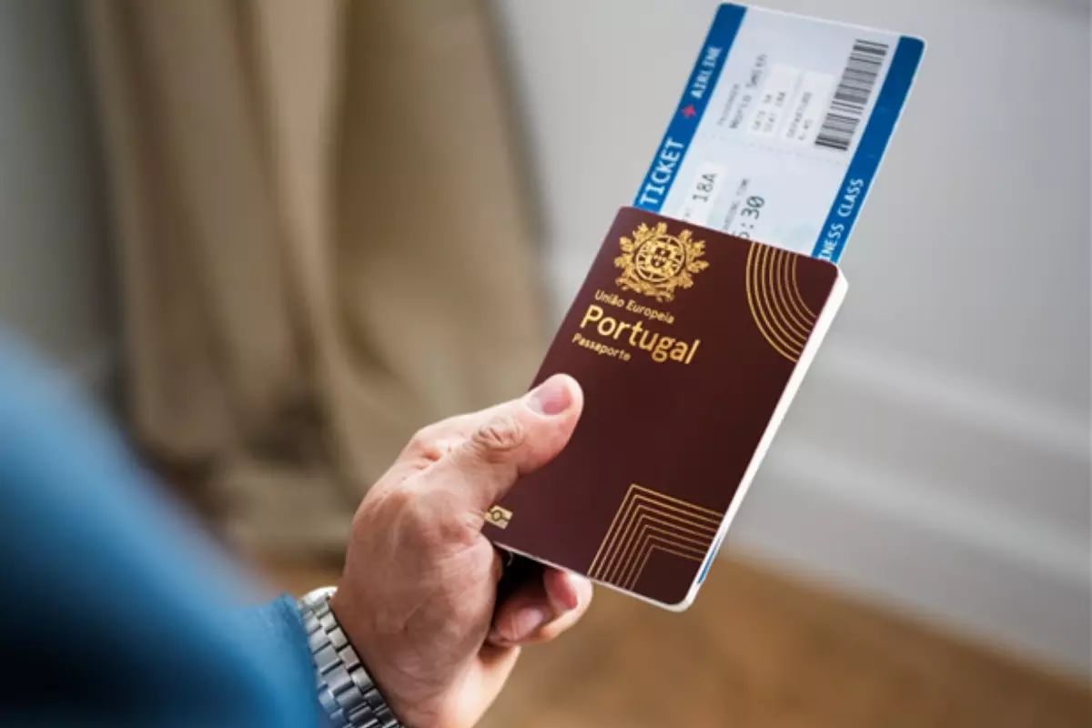 Chương tr&igrave;nh thị thực v&agrave;ng cũng li&ecirc;n quan đến sự gia tăng đ&aacute;ng kể gi&aacute; nh&agrave; ở.