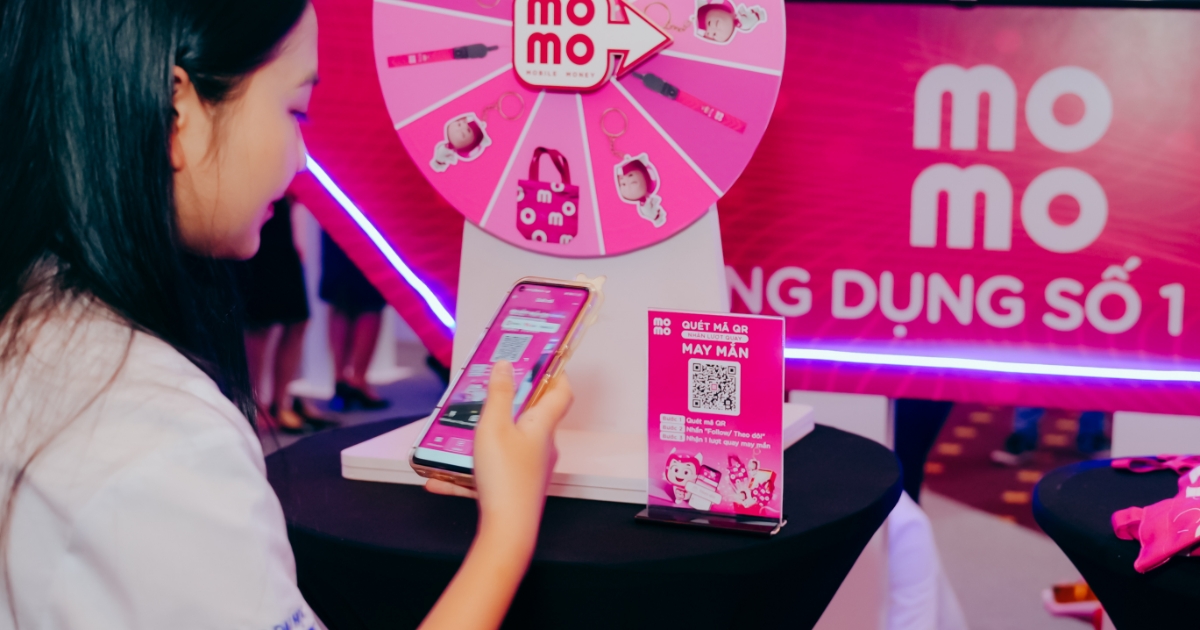 Young people boosting digital transformation and cashless payments ...
