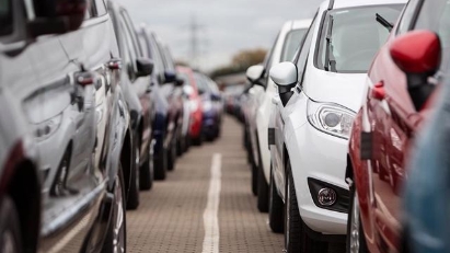 100,000 vehicles imported this year as of mid-October
