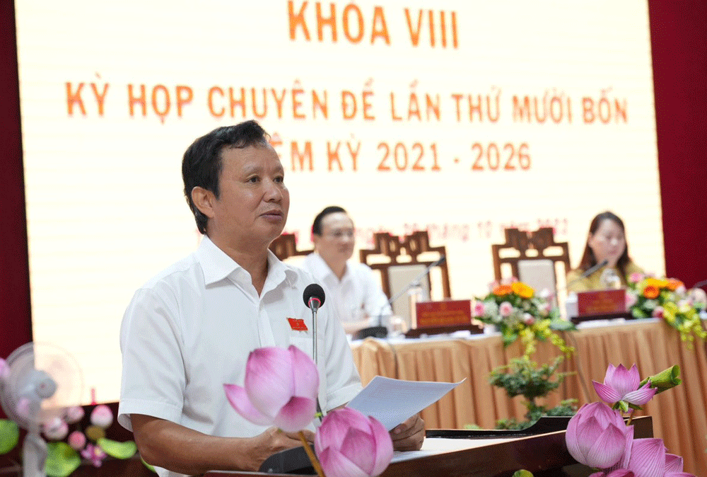 Bí thư Tỉnh ủy Thừa Thiên Huế Lê Trường Lưu phát biểu chỉ đạo tại kỳ họp