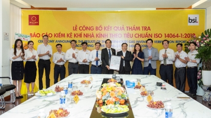Hoa Sen receives environmental protection certifications